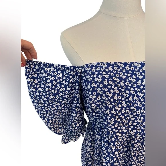 ๐ธ EUC LUSH Navy Floral Ruffle Sleeve Dress w/ Pockets | Womenโs XL - Picture 7 of 11